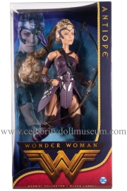 Robin Wright Antiope doll box