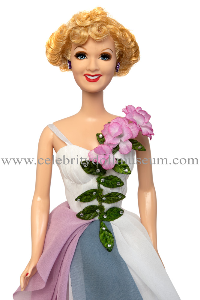 I Love Lucy! Lucy & Ethel Buy Same Dress Barbie(バービー) Doll Set